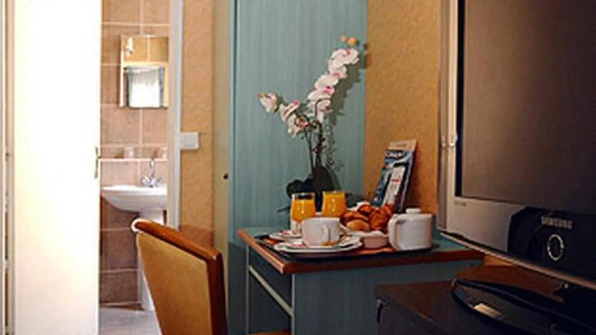 Auriane Porte De Versailles Hotel Paris
